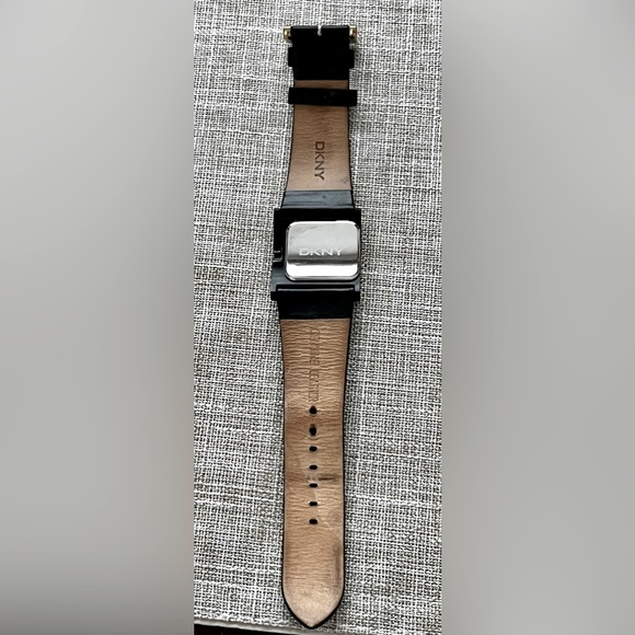 DKNY watch. Black and gold colour block. Dress up or down. - Picture 3 of 4